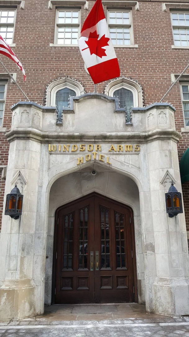 Windsor Arms Hotel