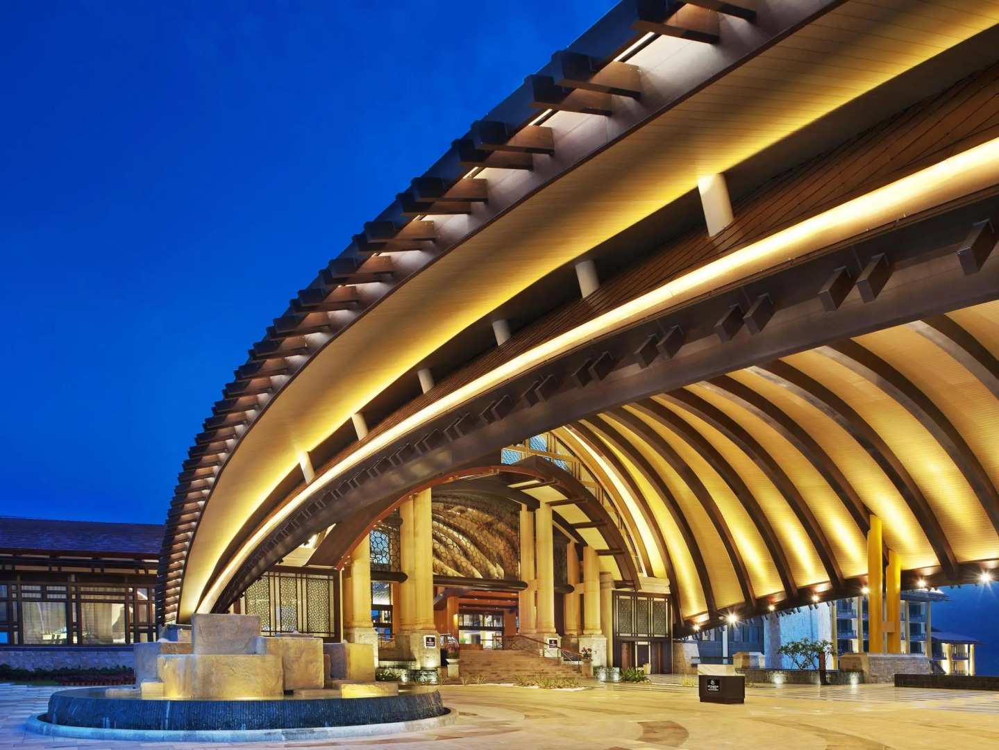 Курорт The St. Regis Sanya Yalong Bay