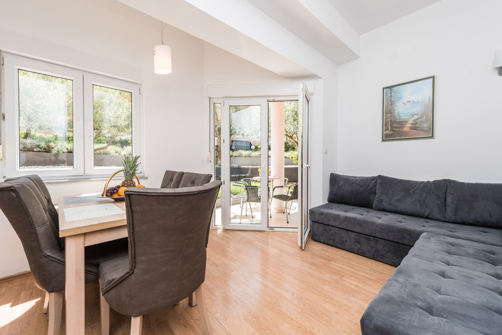 Apartment Angie 220m From the Beach