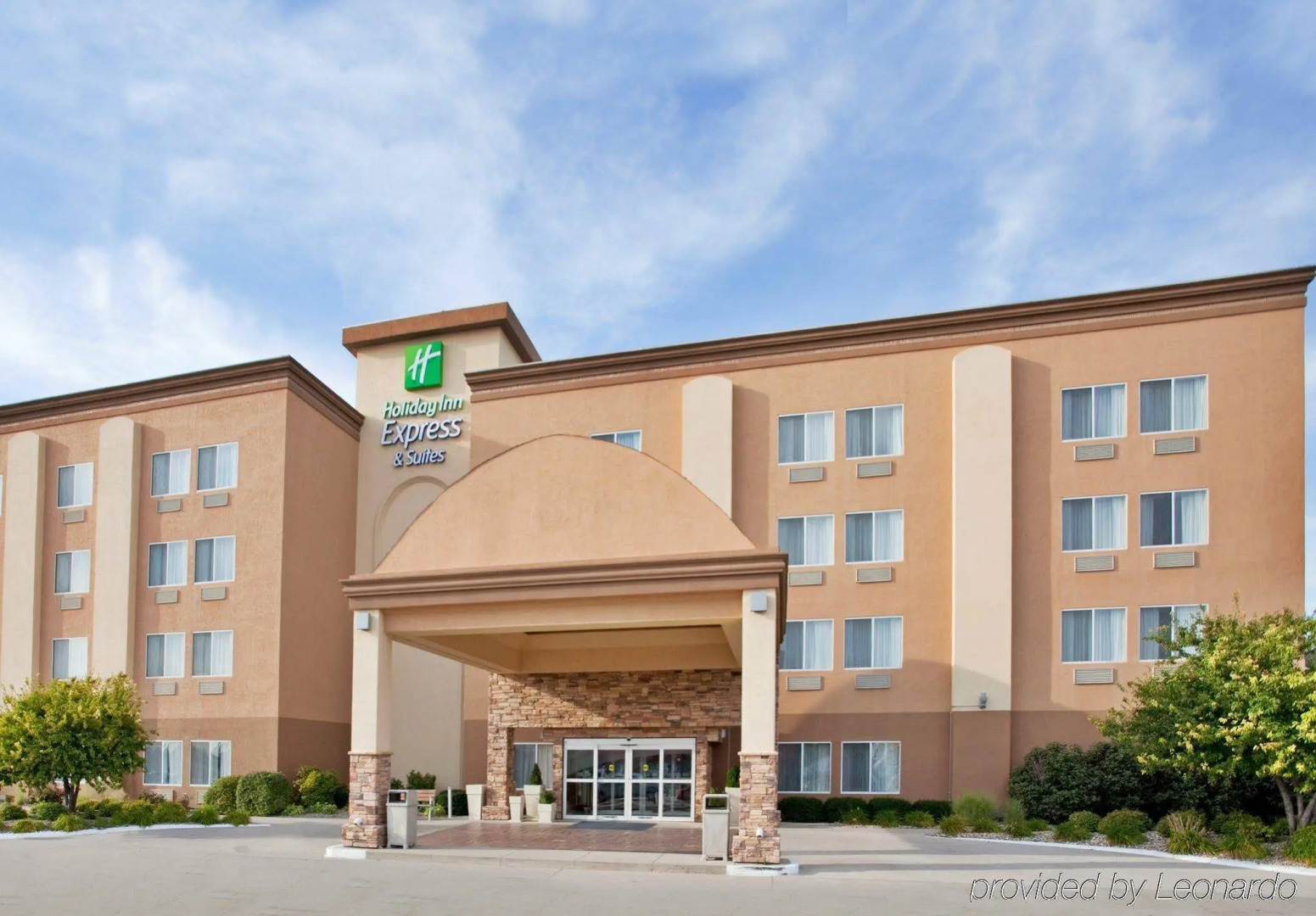 Holiday Inn Express Hotel & Suites Columbus by IHG