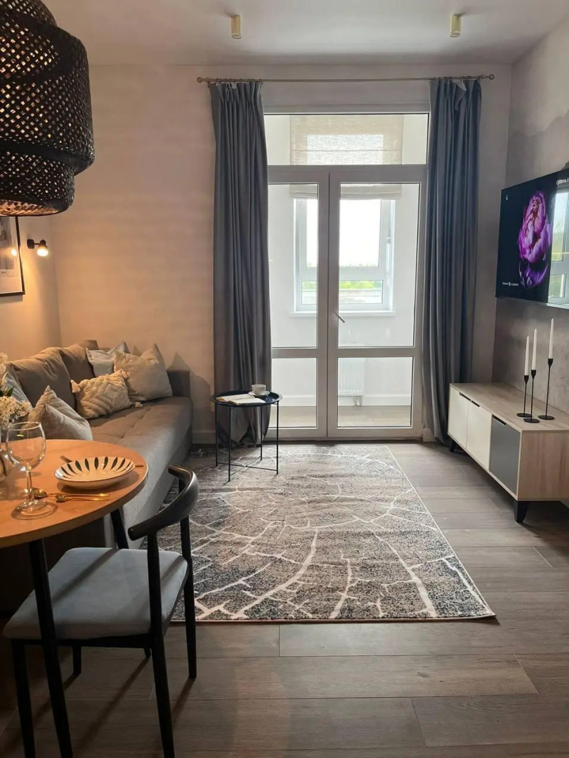 SunSet (СанСет) на улице Героя Советского Союза Аристархова