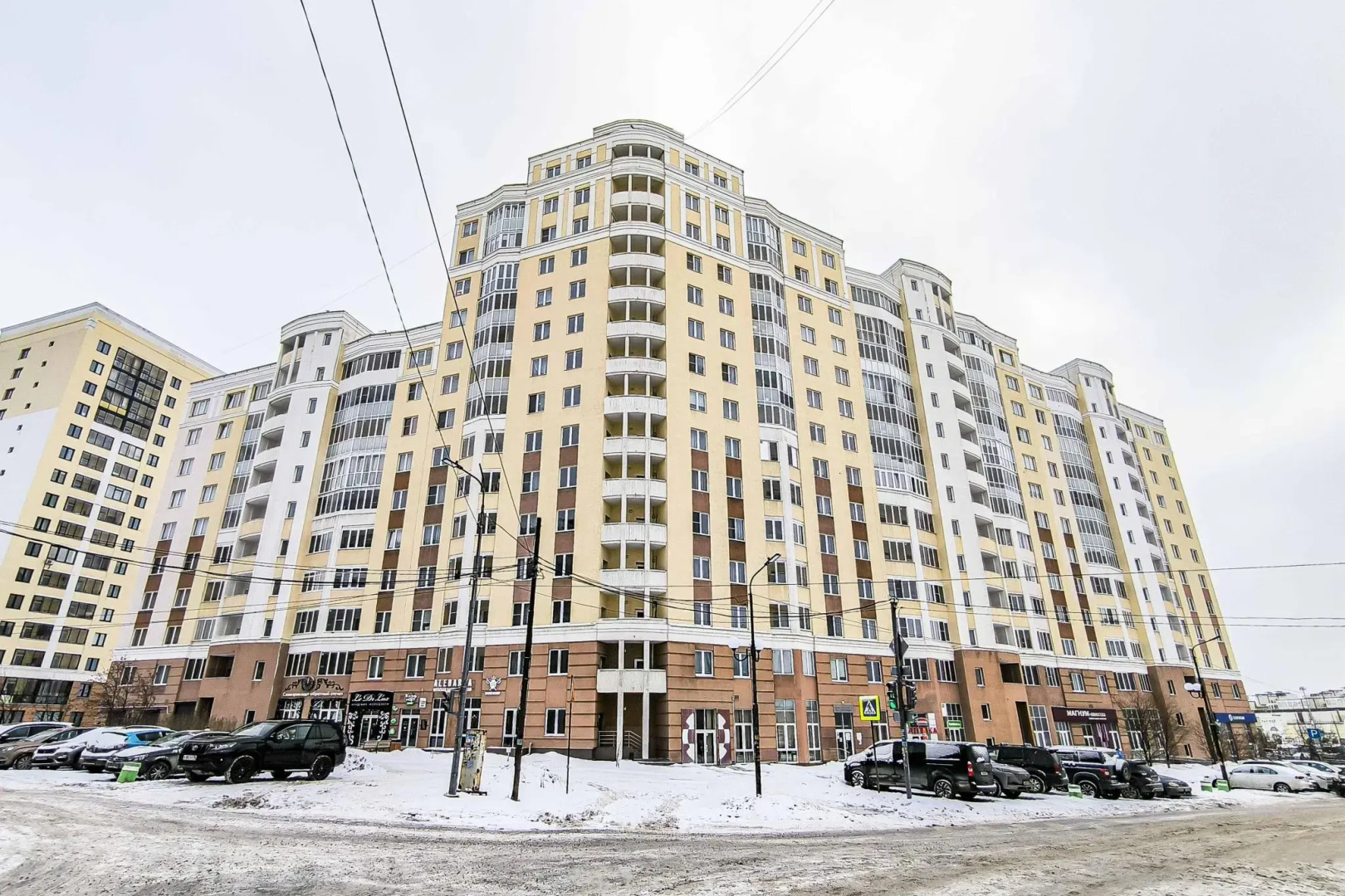 DreamHouse на улице Александра Козицына 8