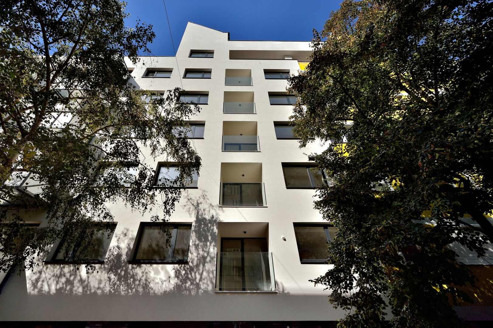 Smart & Green Living by Ambiente