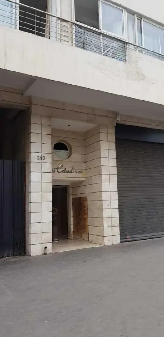 Comfortable appartment near Villa Paul