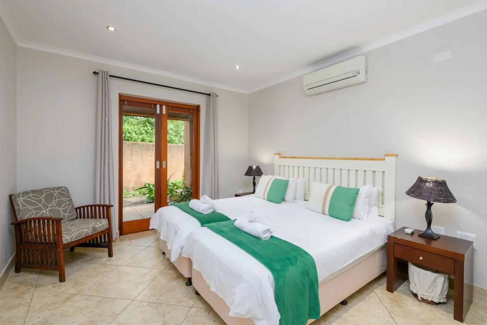 San Lameer Villa Rentals 14403