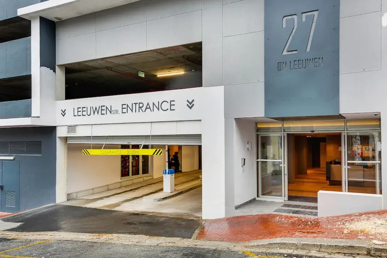 City View Balcony Apartment 908