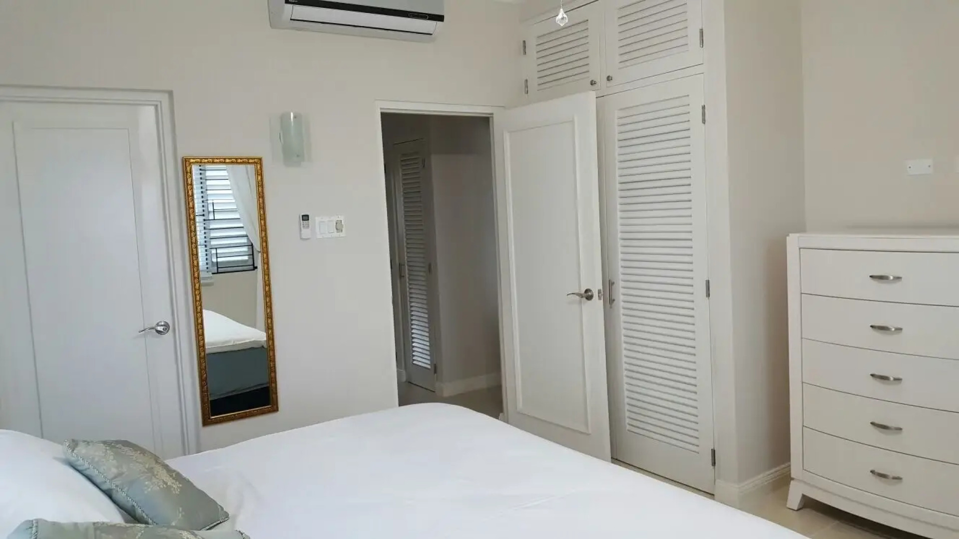 Fern Court Apartment With Oceanic View III