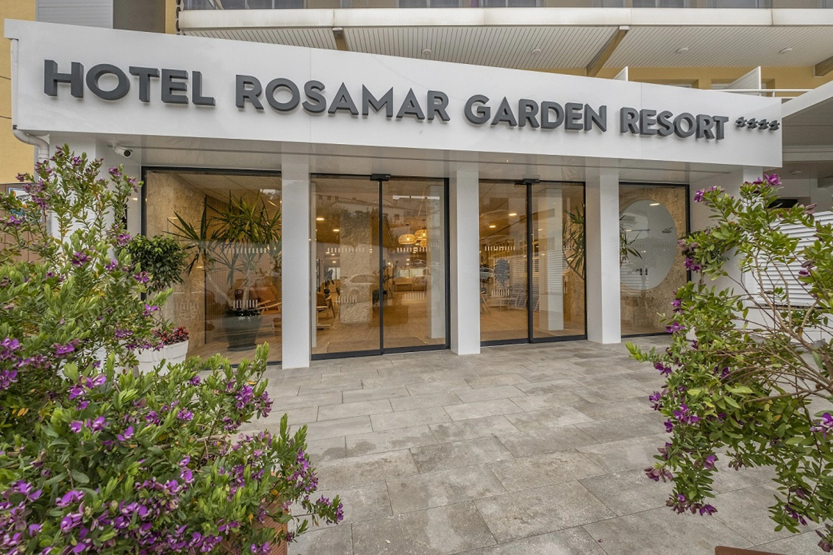 Hotel Rosamar Garden Resort