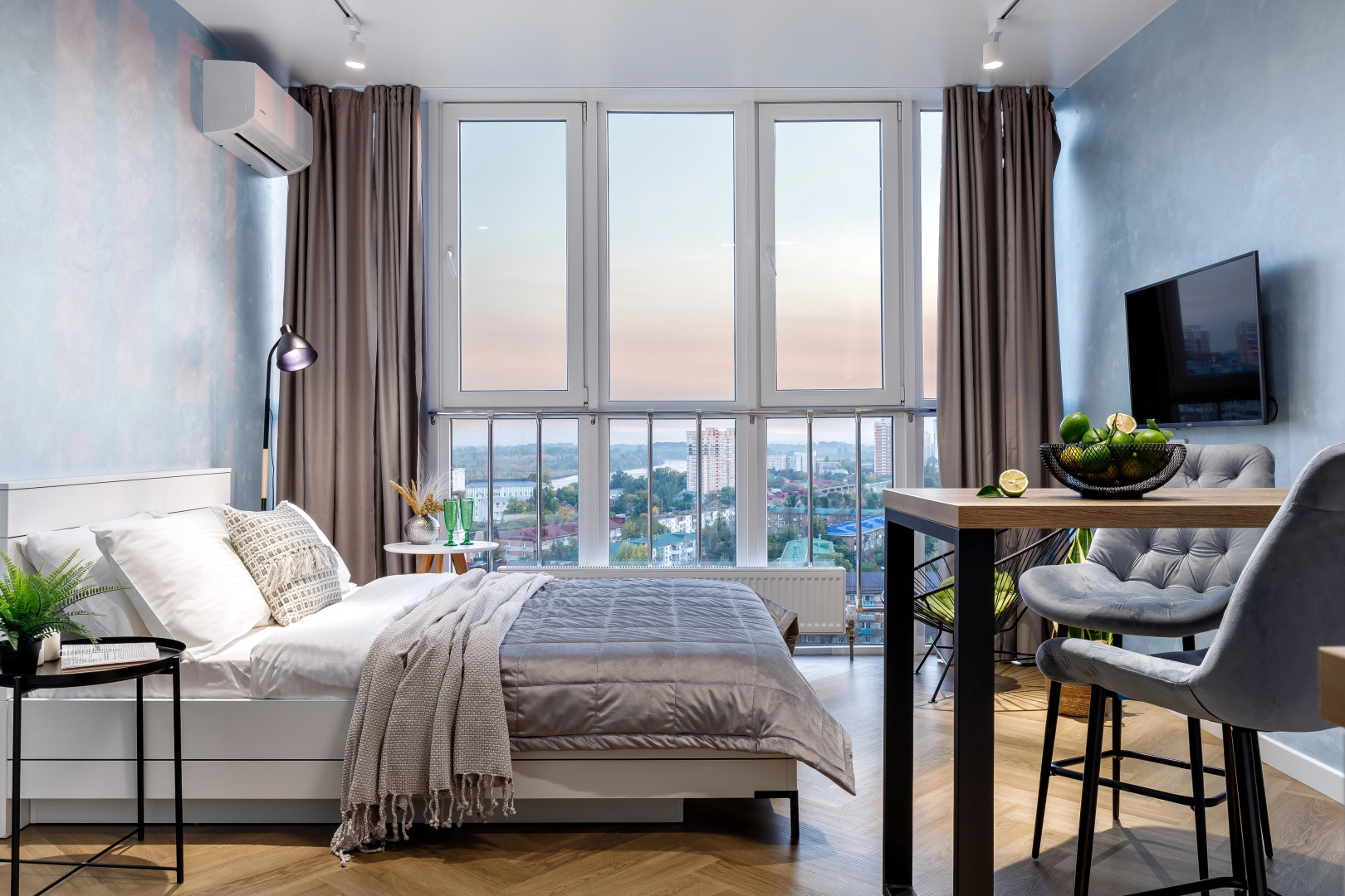 Апартаменты Дизайн-Студия Атмосфера