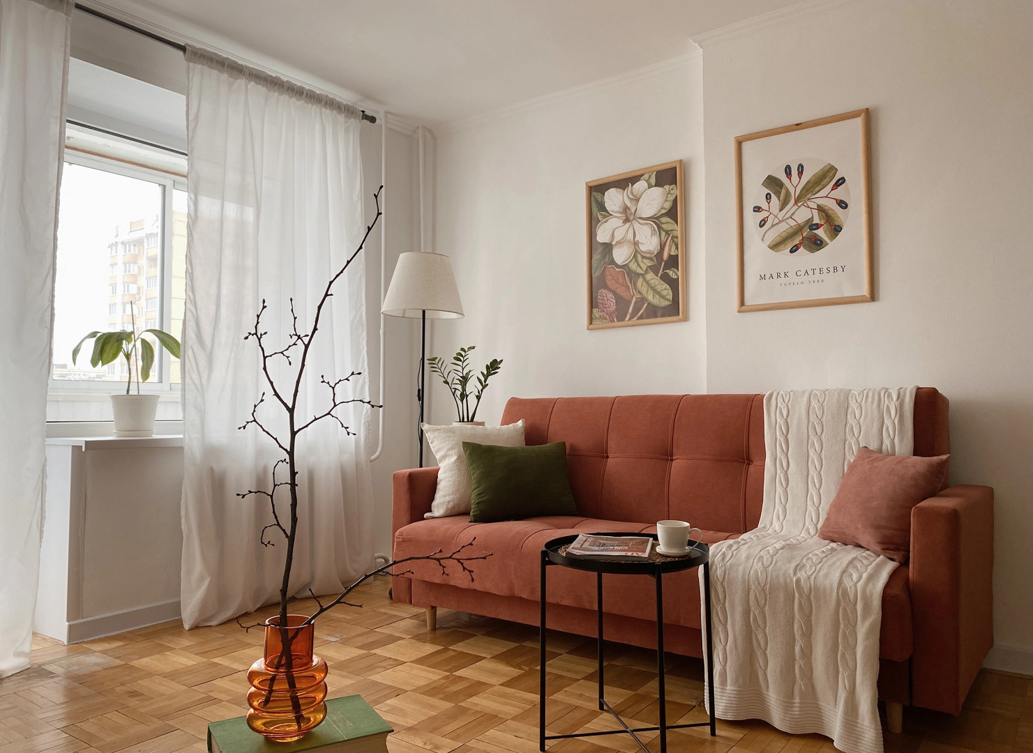 Квартира 1-к. Осенний блюз TYT-YЮT Autumn Blues