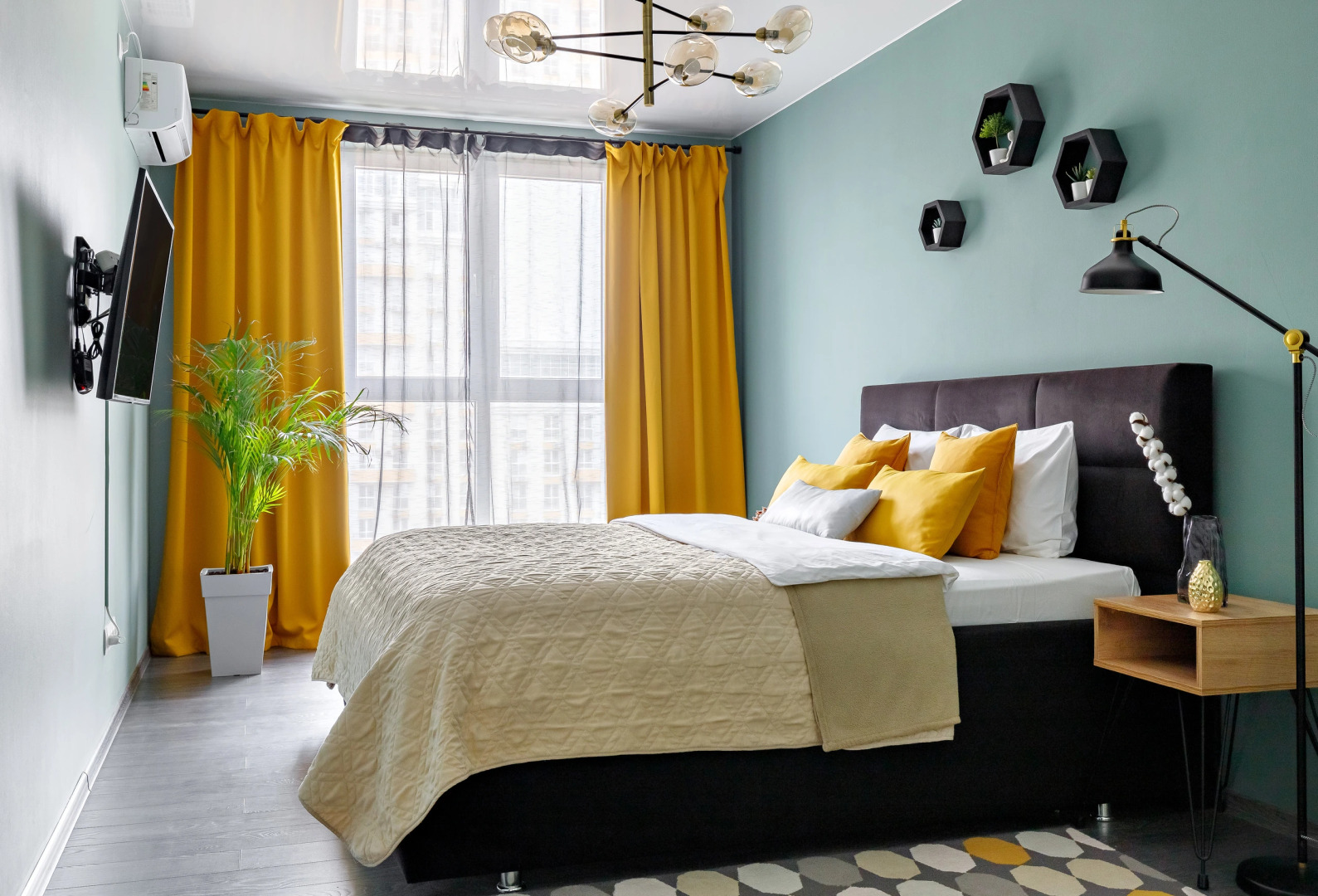 Апартаменты KRASNODAR APARTS на Красной 176