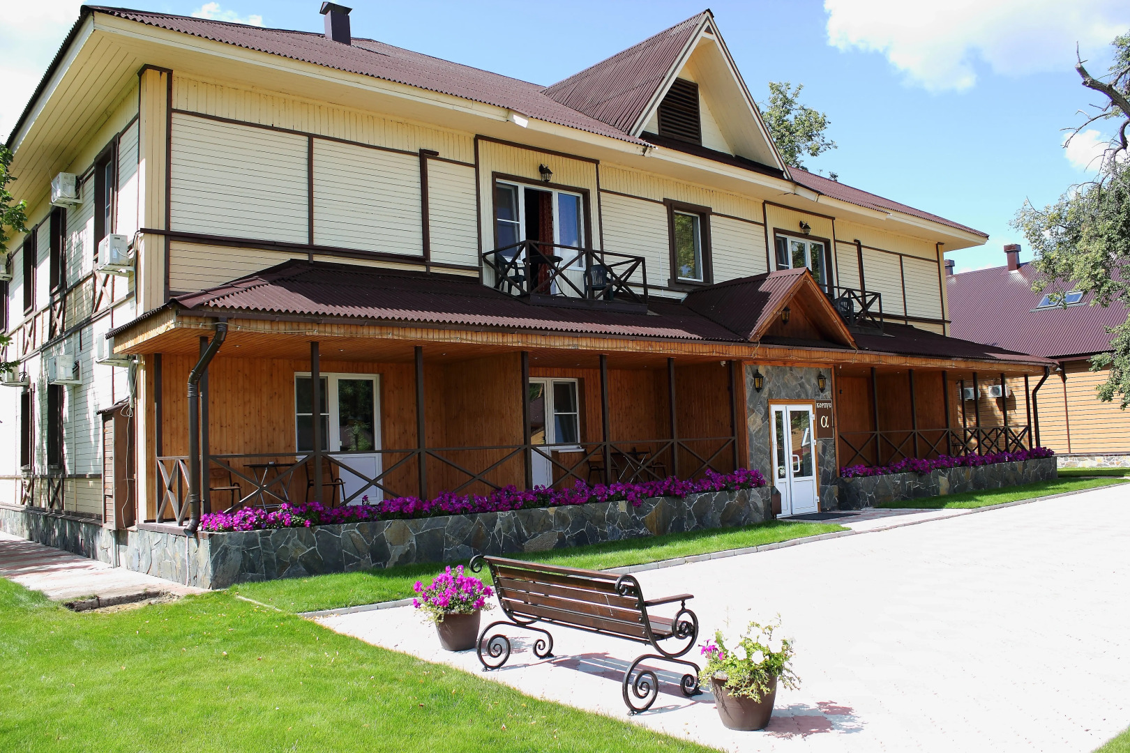 Отель Гостиничный Комплекс Парк отель Д-град