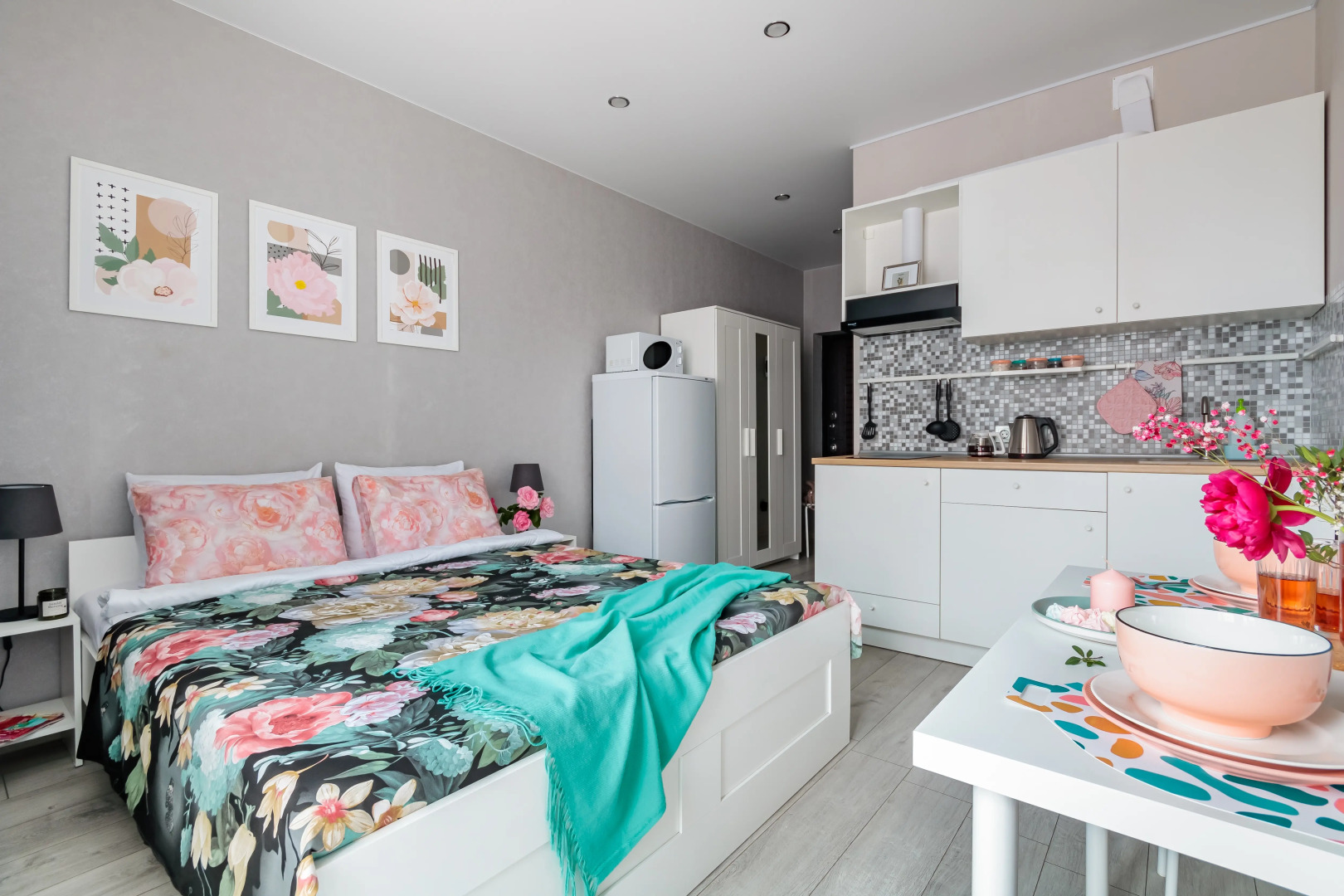 Апартаменты MiHome Pione