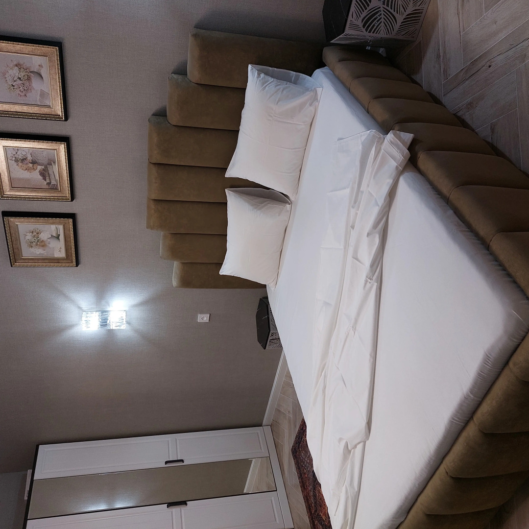 Квартира Евродвушка на Курсантов Кировцев