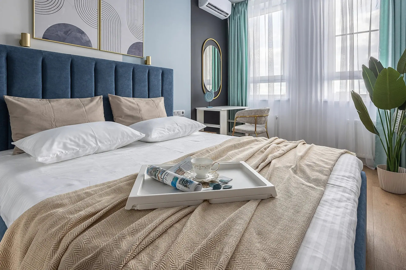 Апартаменты Дизайнерские с кухней гостиной