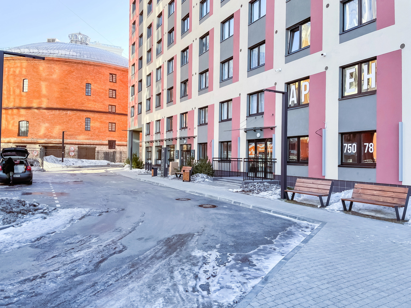 Апартаменты Двухкомнатные апартаменты с видом на Троицкий Собор