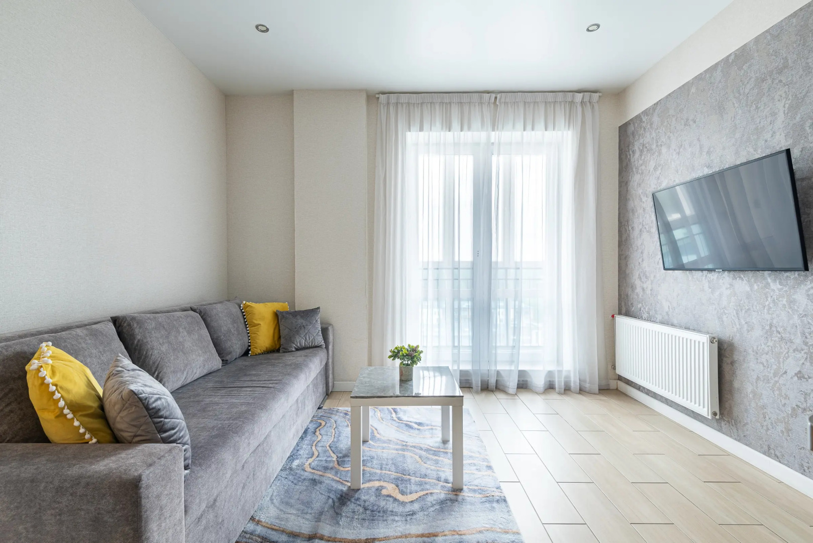 Апартаменты Bulbash Возле ТЦ Dana Mall