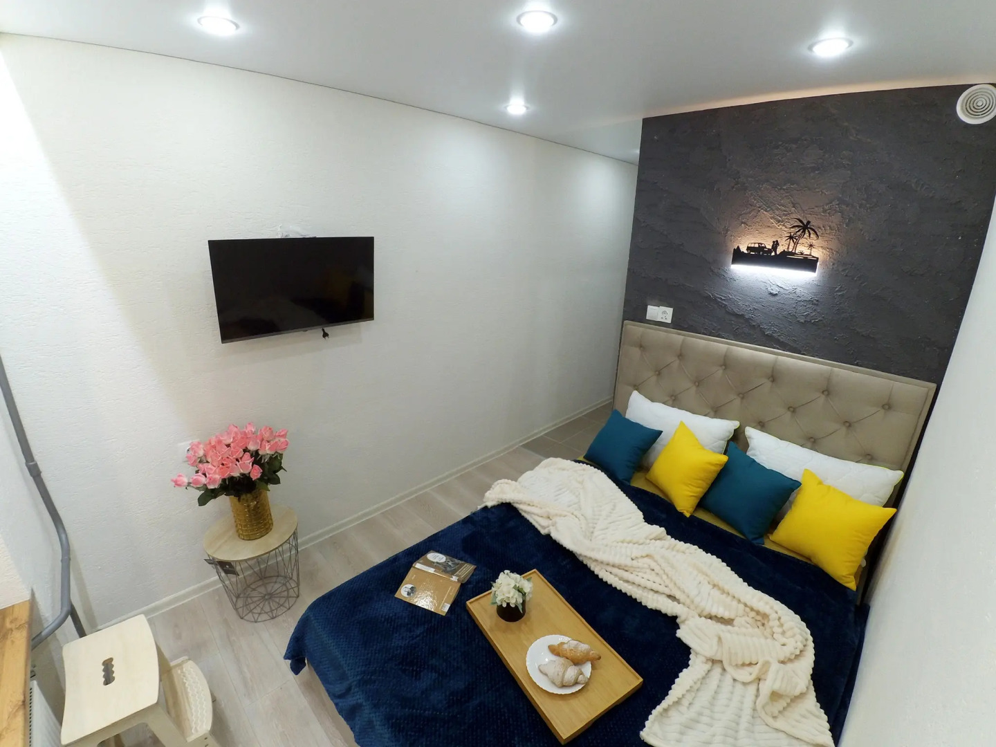 Апартаменты Комфортабельная Студия с Кухней