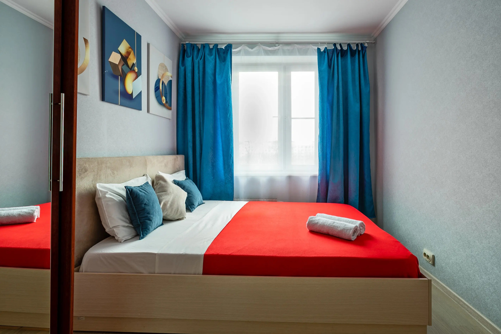 Апартаменты MaxRealty24 Героев Панфиловцев 1/5