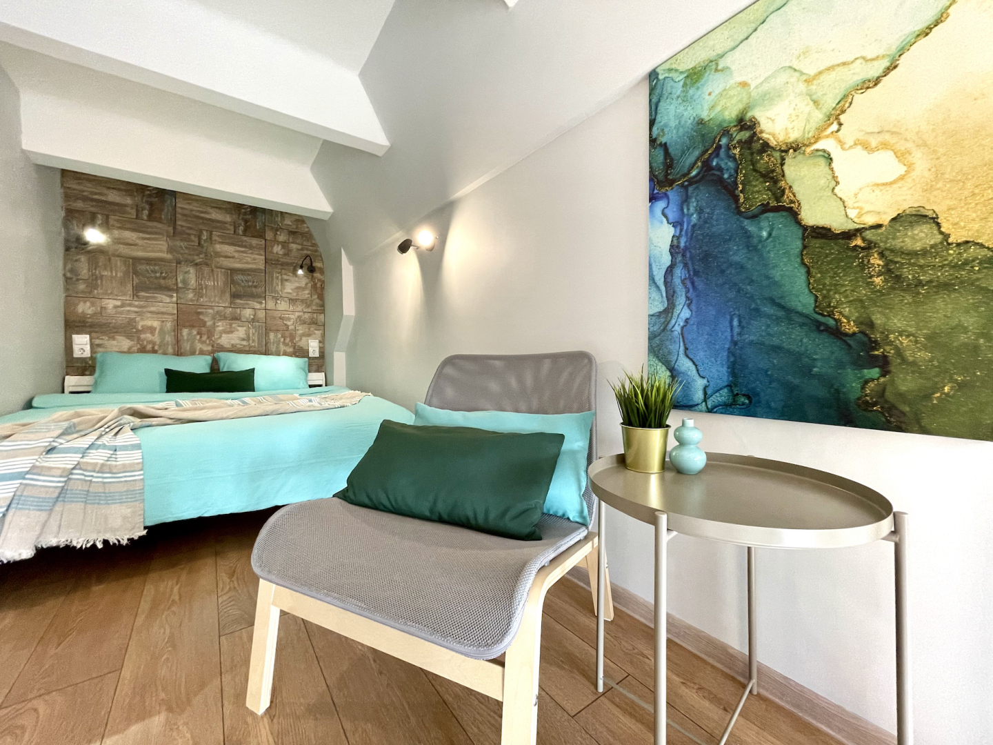 Апартаменты у Метро Селегерская