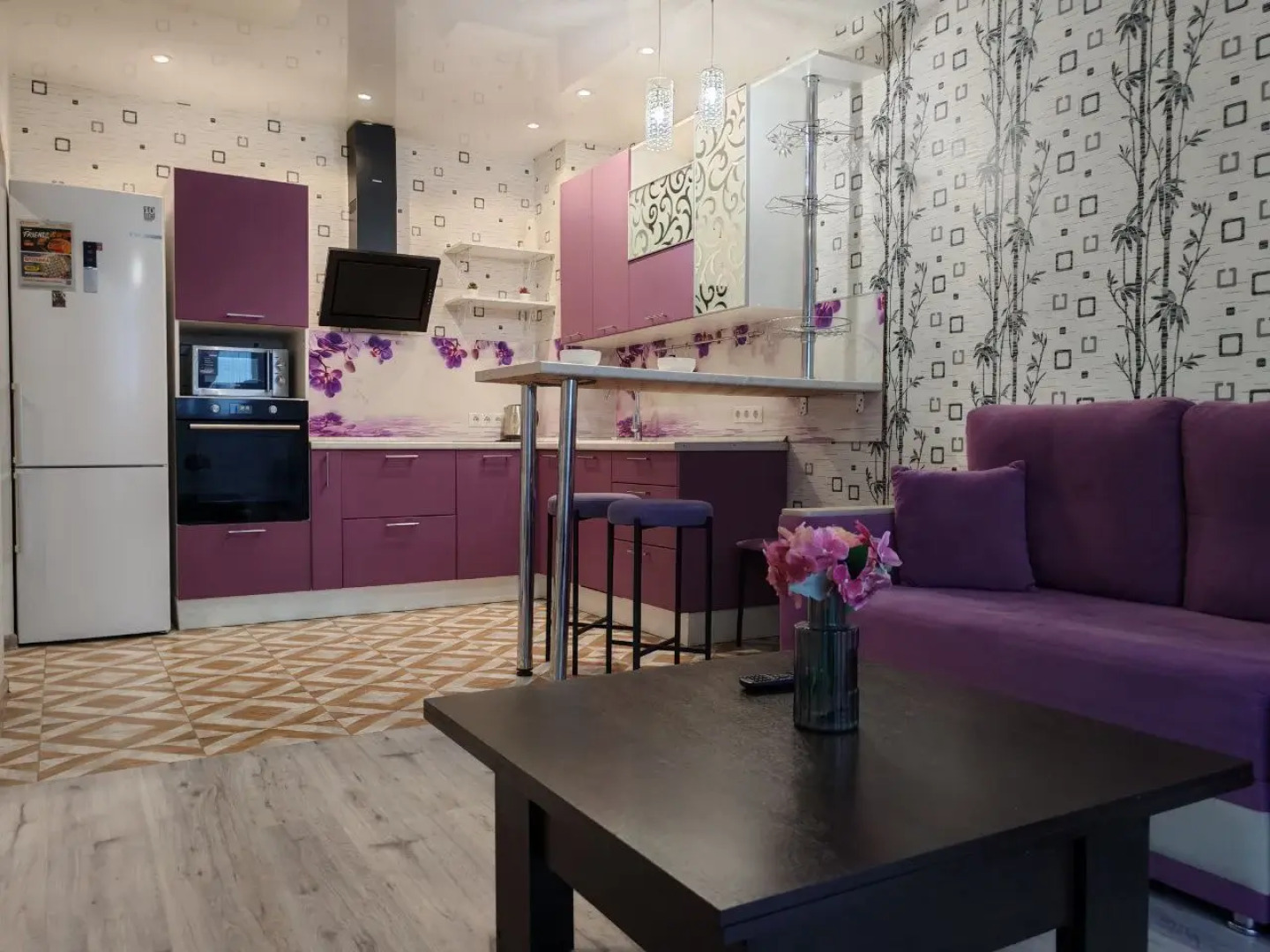 Апартаменты на улице Тимофея Чаркова 79