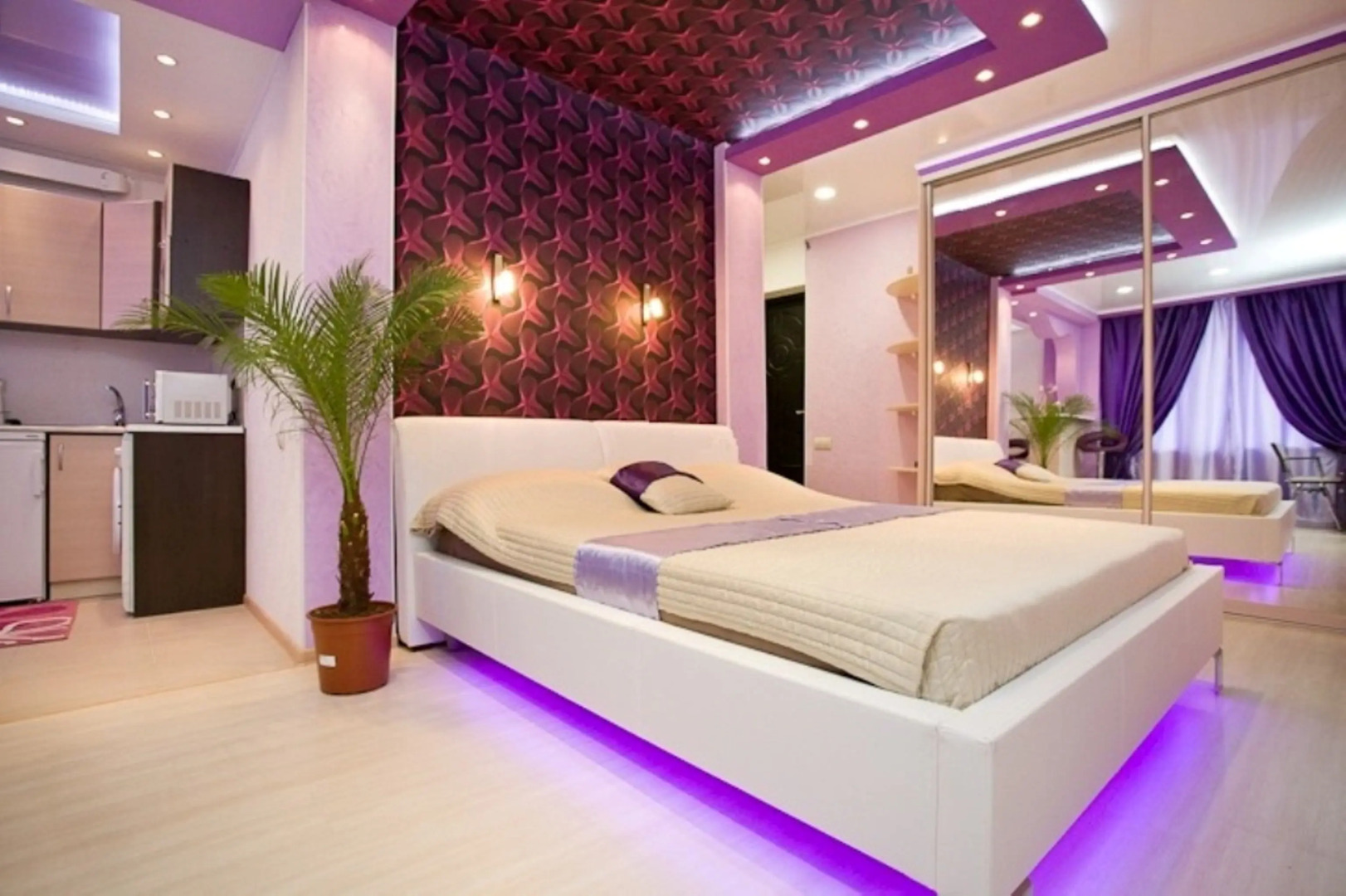 Апартаменты Violet Fantasy