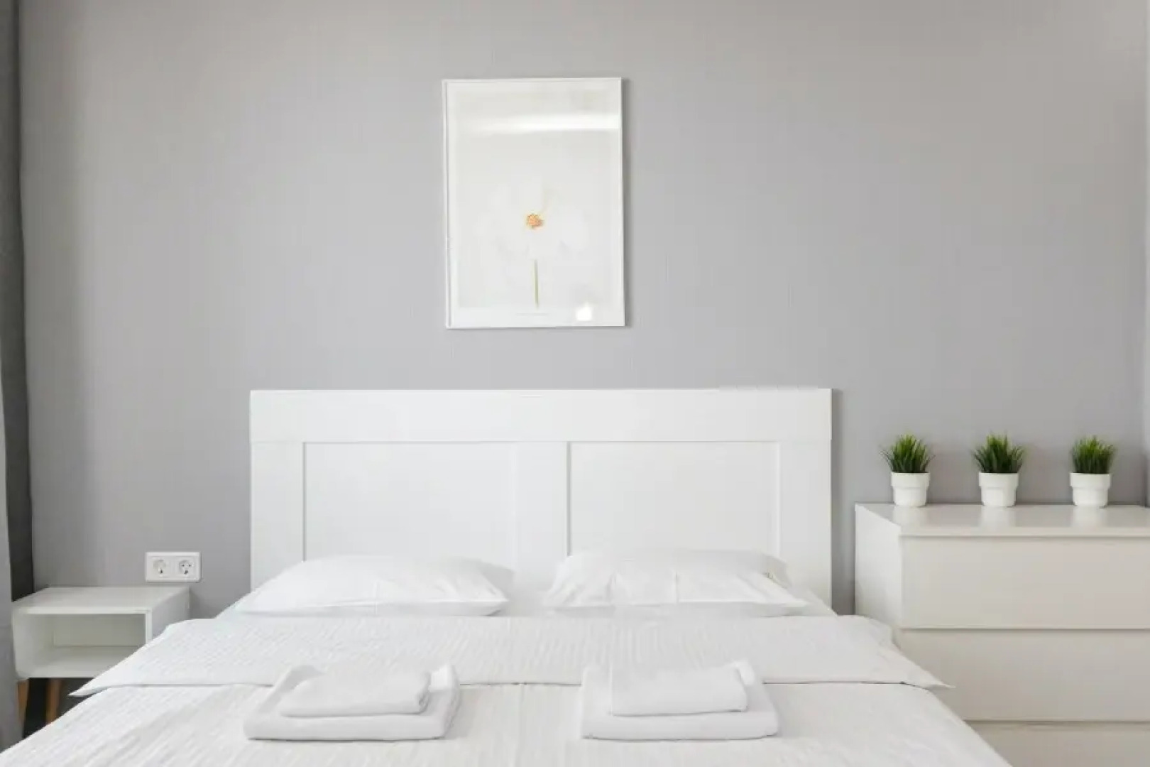 Апартаменты Домант Романова 60/1 (3)