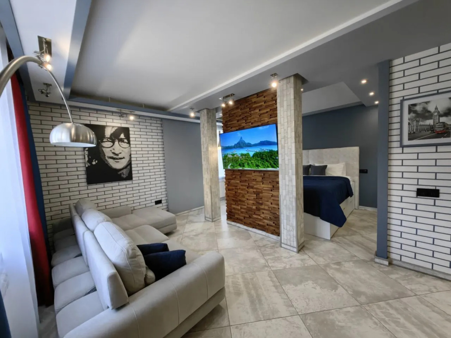 Квартира HOME на проспекте имени Газеты Красноярский Рабочий 83