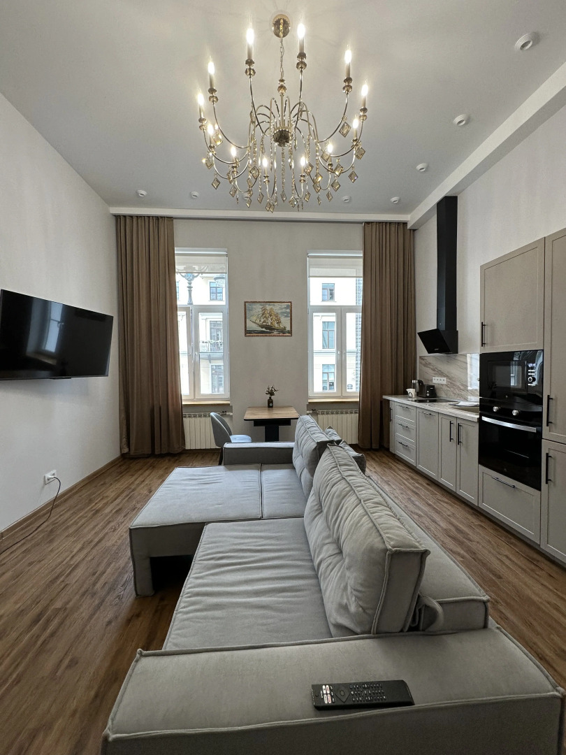 Апартаменты Малая Морская 6