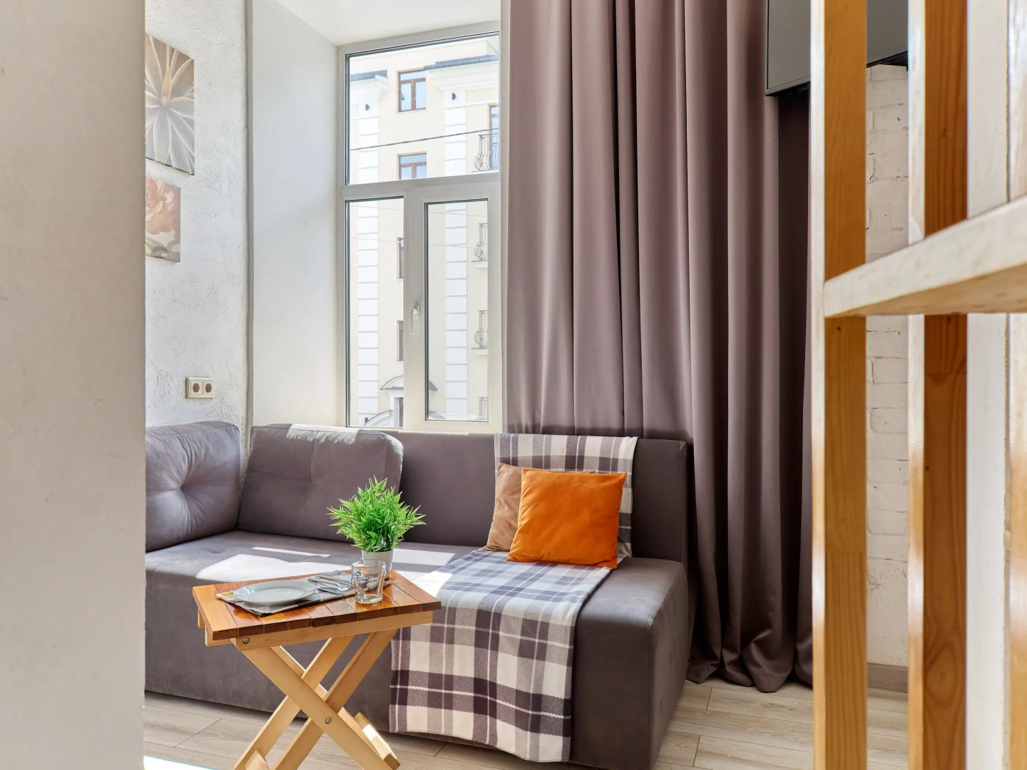 Апартаменты Rush in Aparts  Двухуровневые с Парковкой в Центре Казани