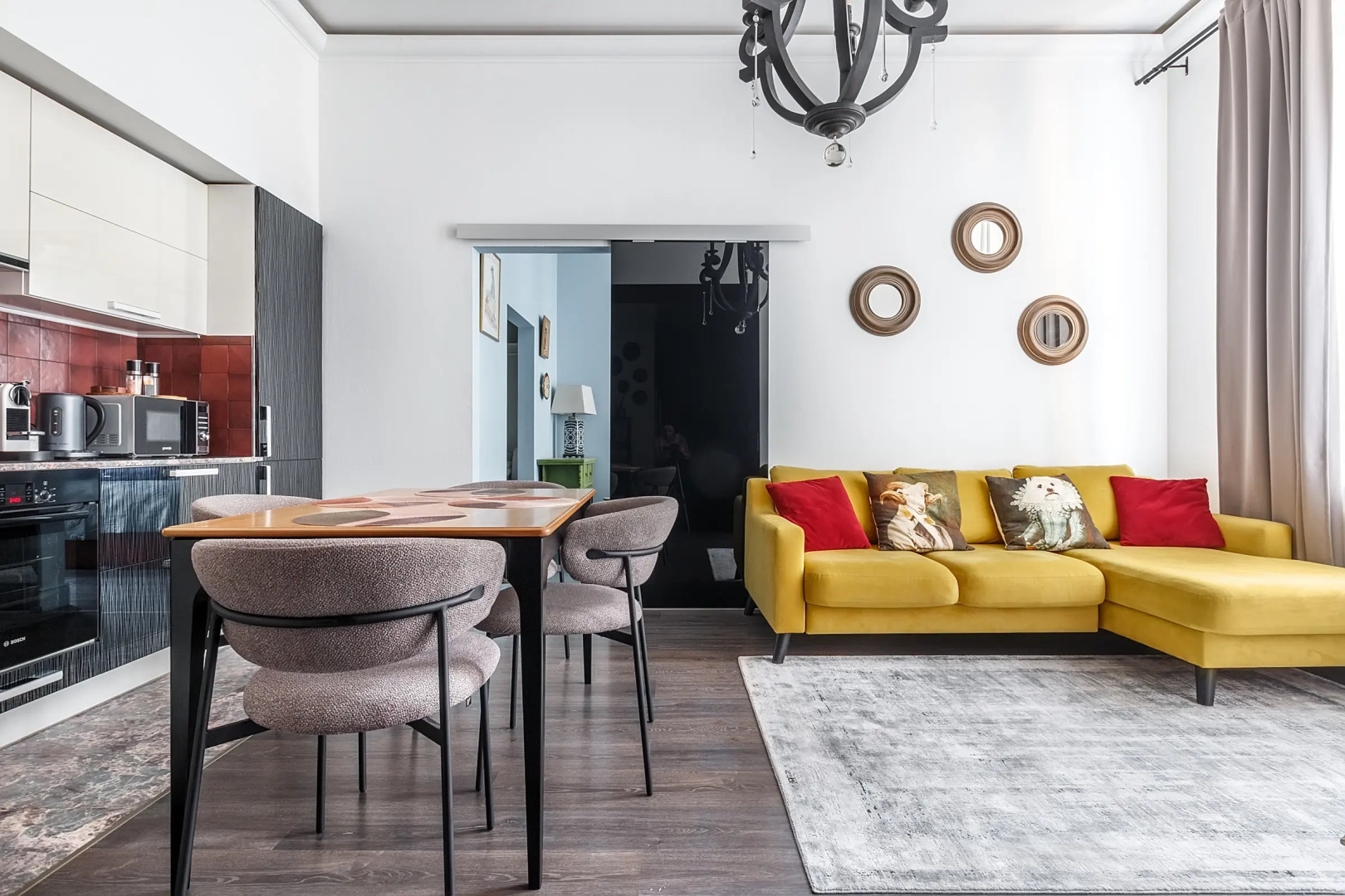 Квартира Уютная Дизайнерская в Тихом Дворике у Исаакиевского Собора