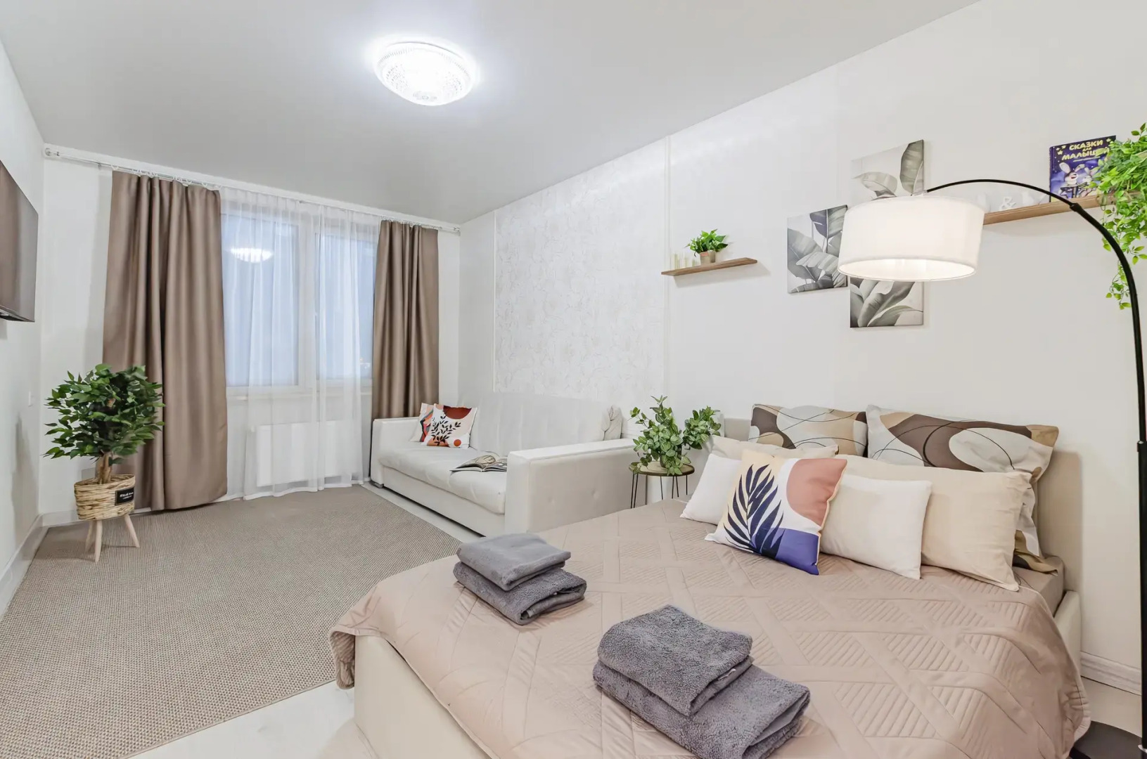 Апартаменты 365 Kлючей по Улице Комсомольская 2-1