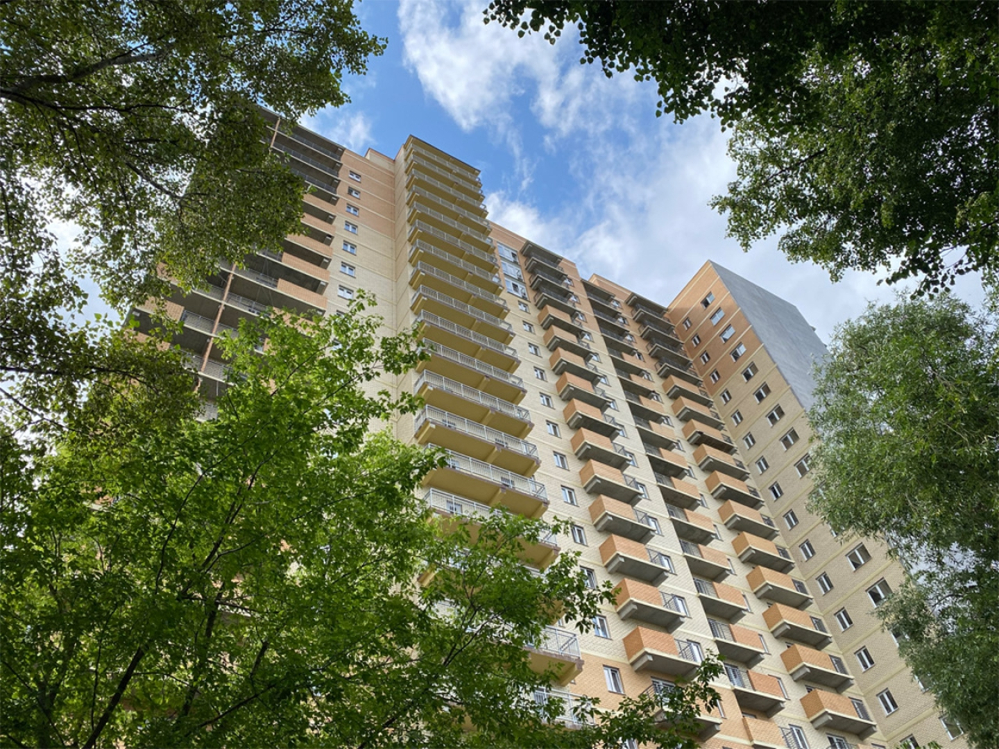 Апартаменты Right Room студия люкс на Пухова 56