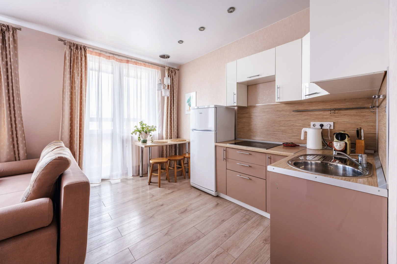 Квартира VolgaApart Беж