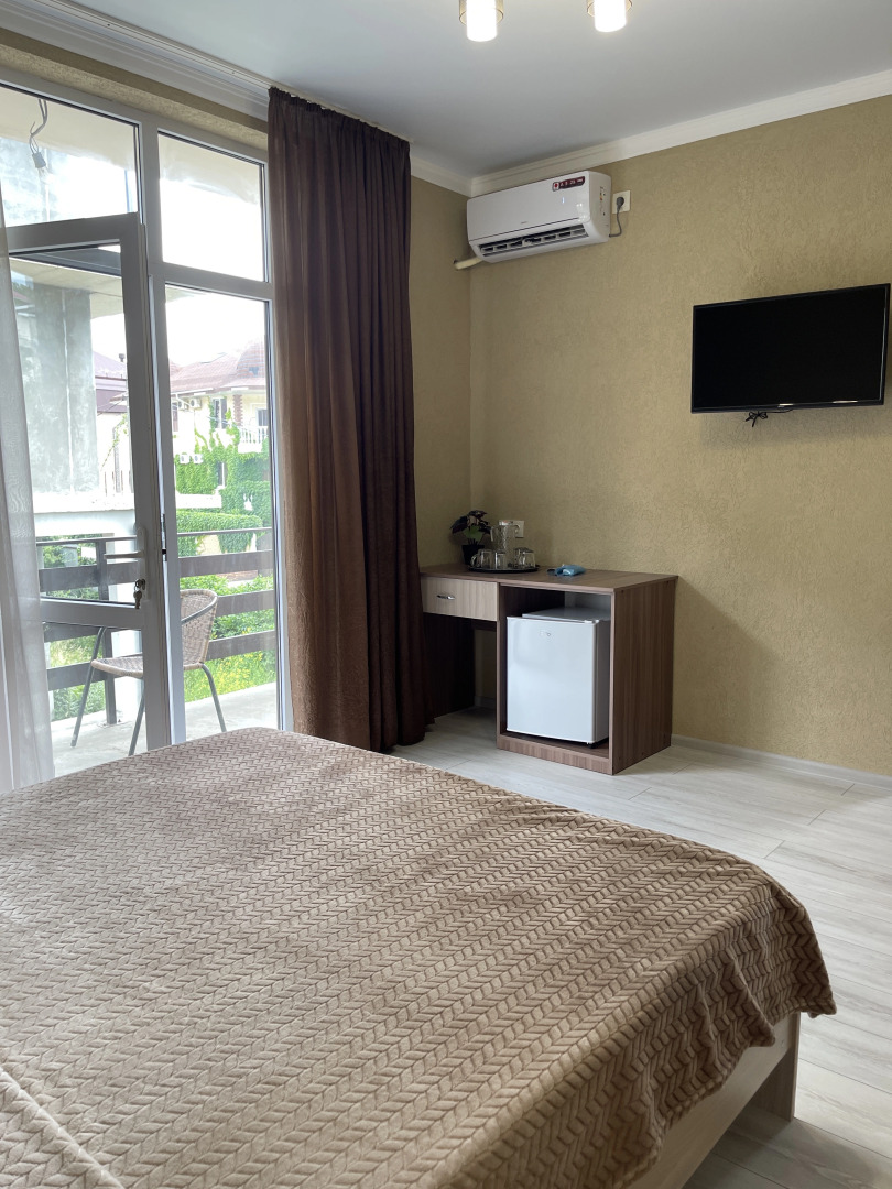 Золотой абрикос