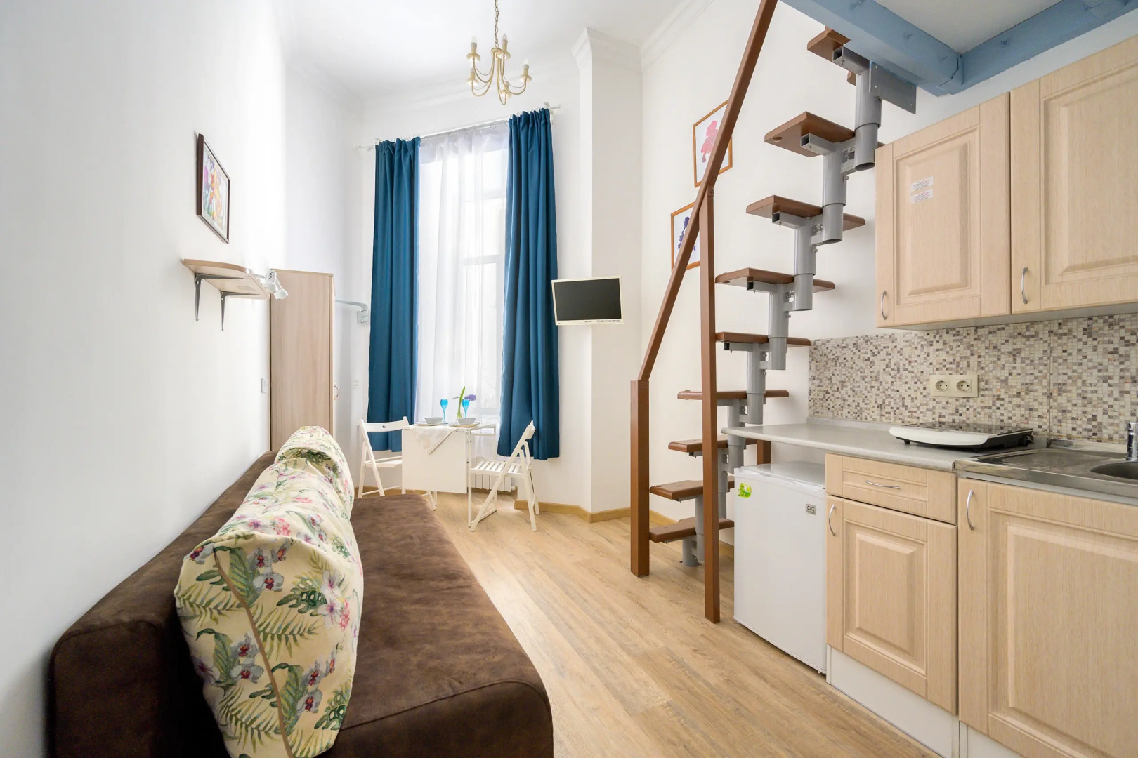 Квартира 2 ColorSPB Гороховая 4