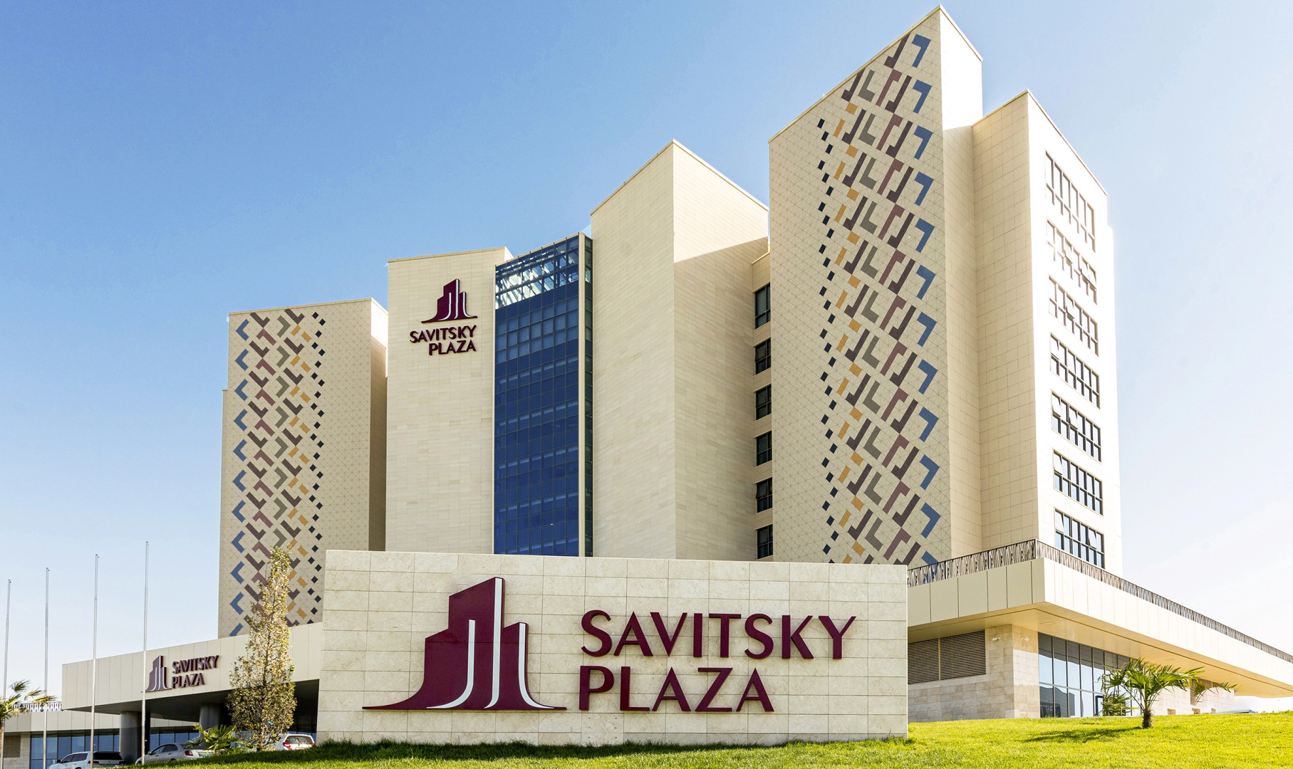 Savitsky Plaza