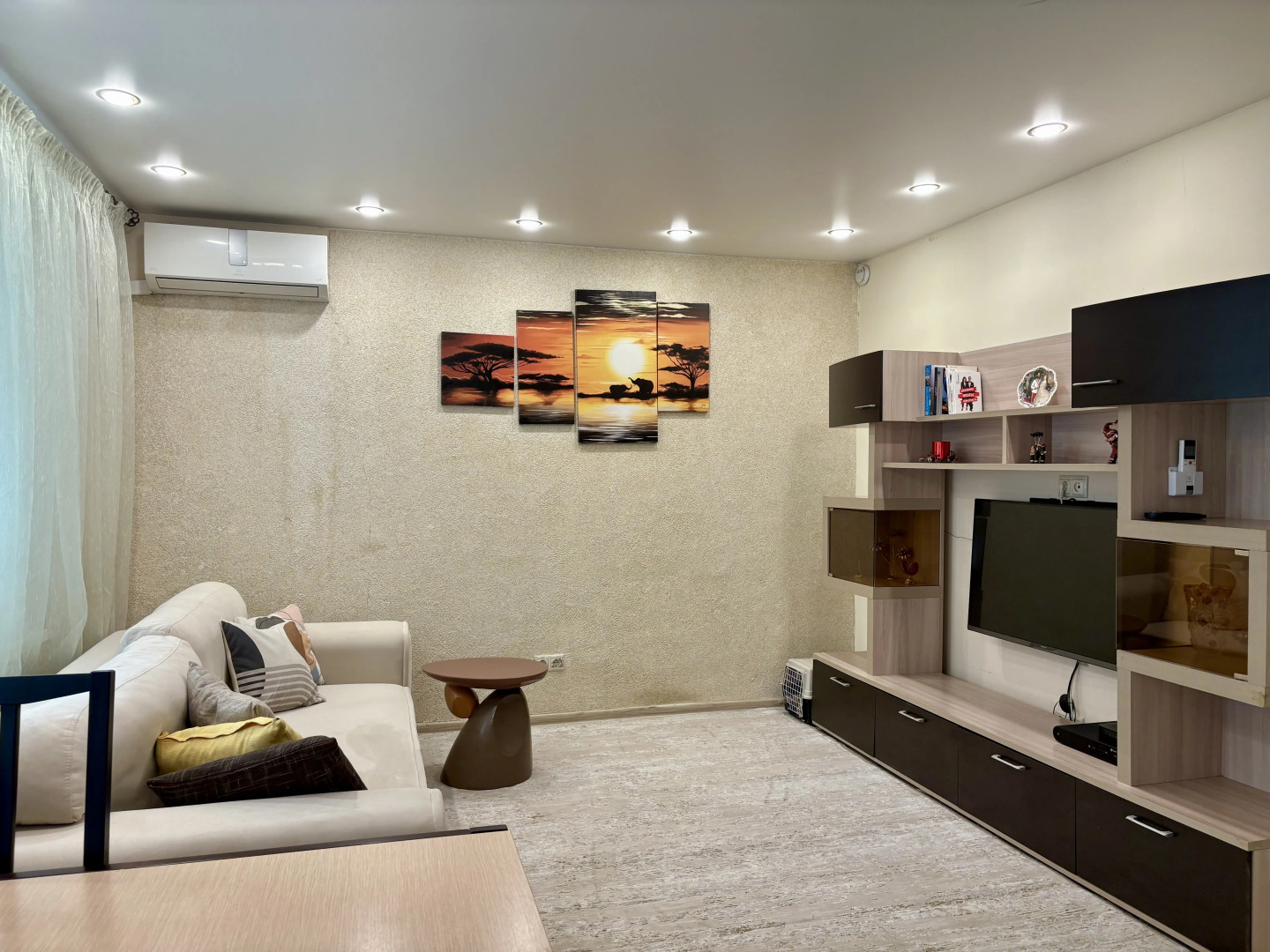 Апартаменты South-West Ozernaya