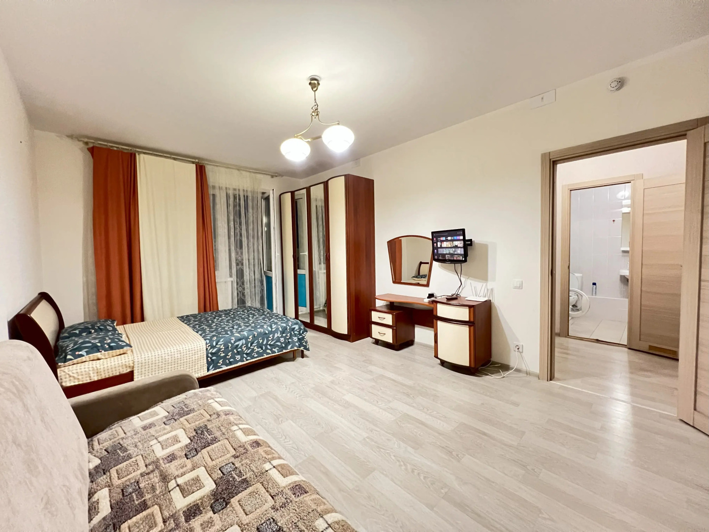 Квартира посуточно в городе Орел с ремонтом