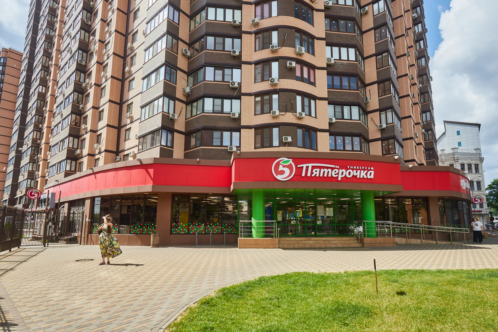 Апартаменты Apart Gallery Grand рядом с ТРЦ Галерея