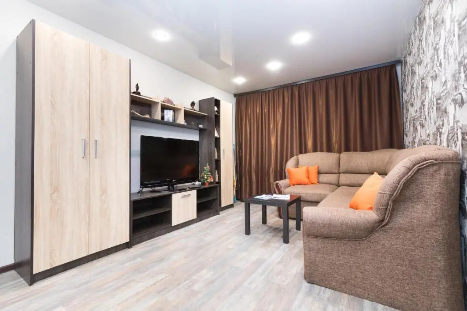 Апартаменты на 50 лет Октября