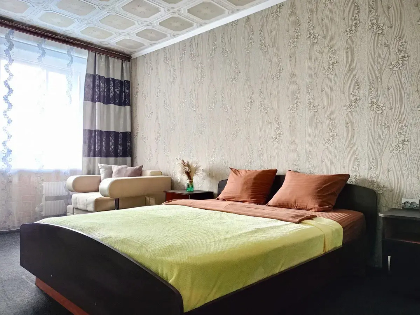 Жилое помещение Трехкомнатные апартаменты Sweet Home