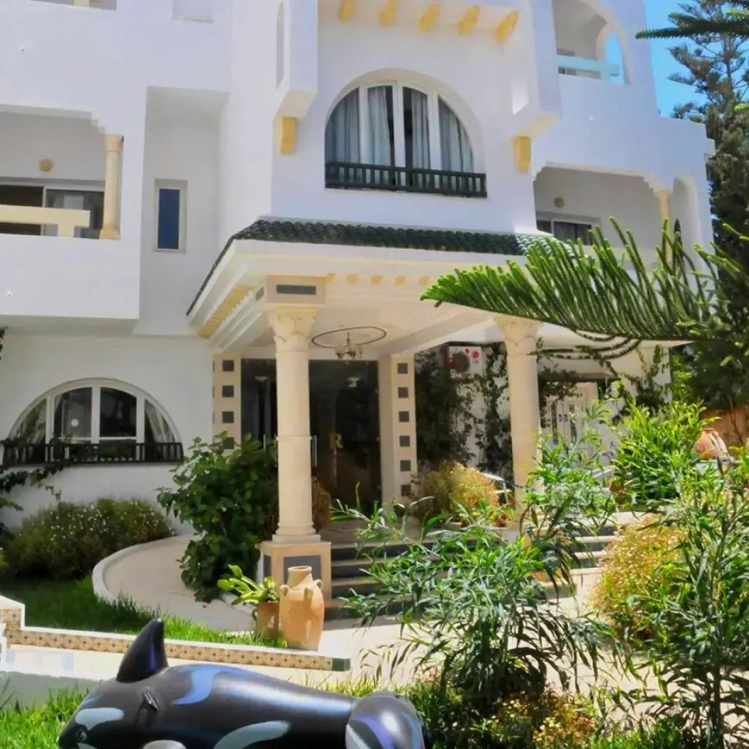 Отель  Residence Romane