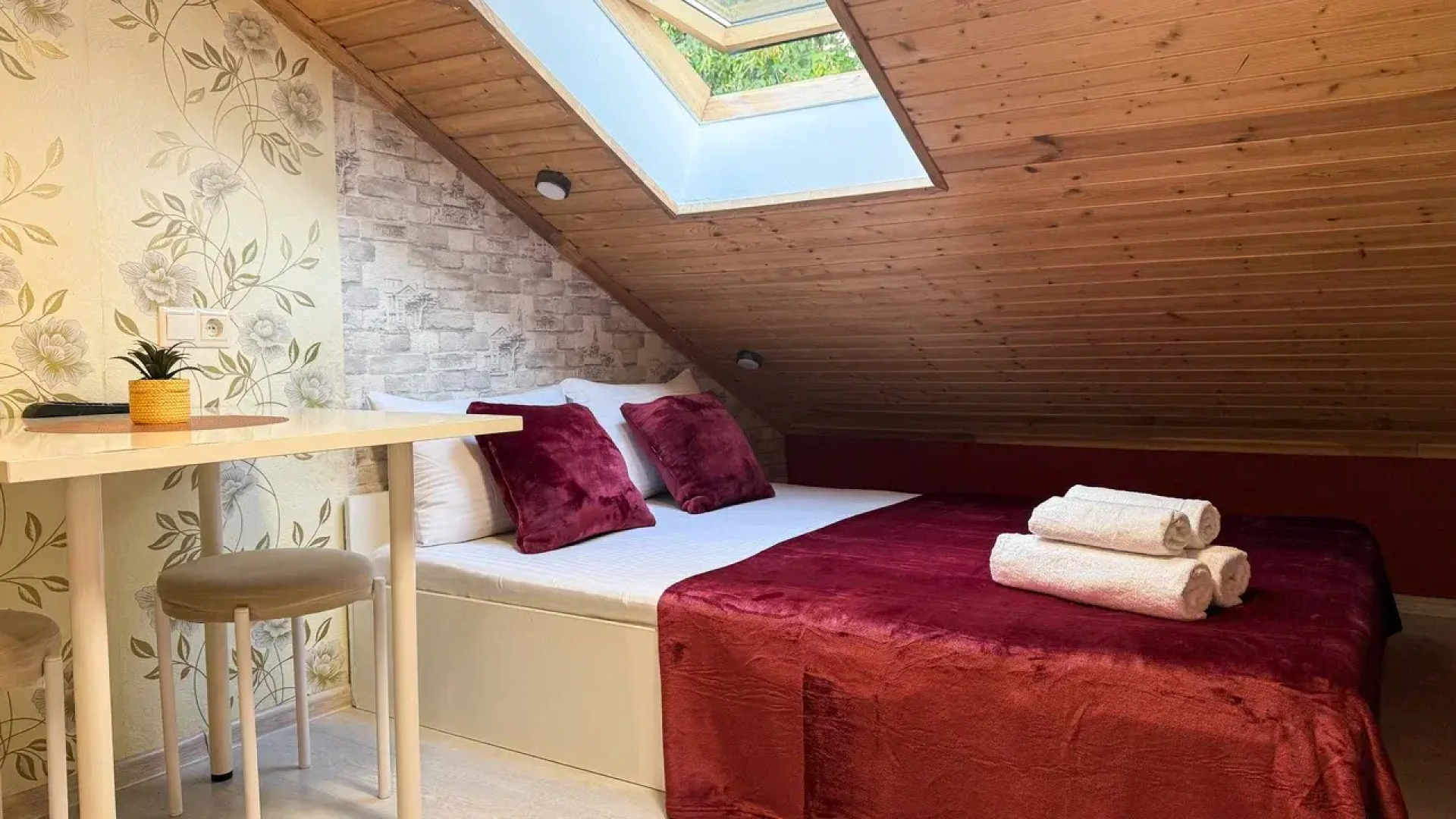 Апартаменты у Метро Варшавская СК16