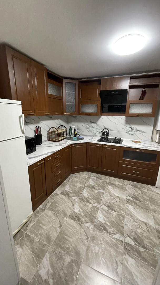 Апартаменты Коммунаров 50