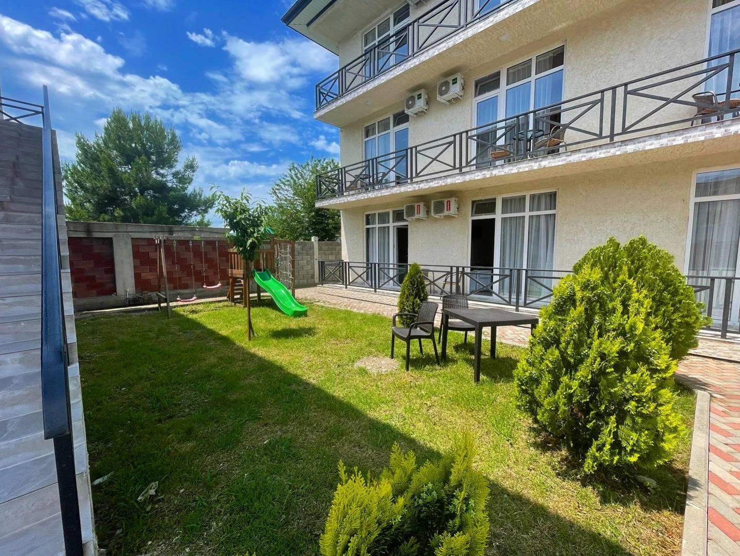 Отель Бугенвиллея