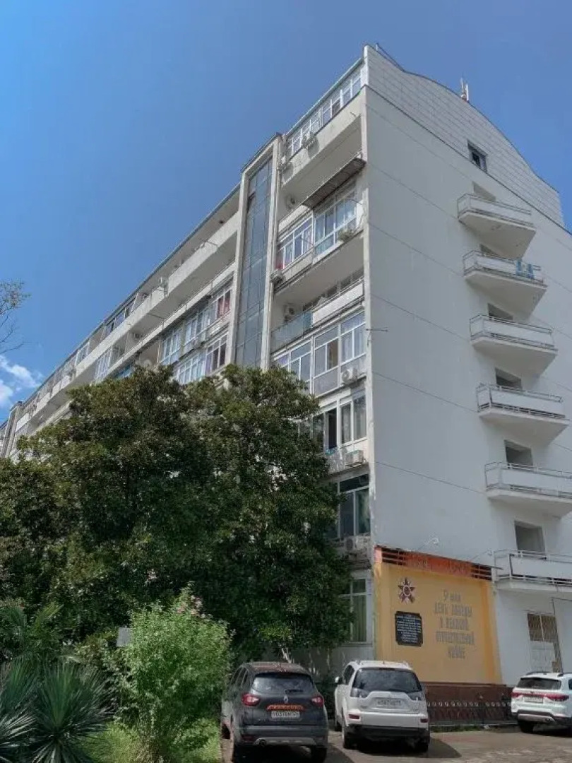 Апартаменты Светлана-Центр у моря с видом на сад магнолий