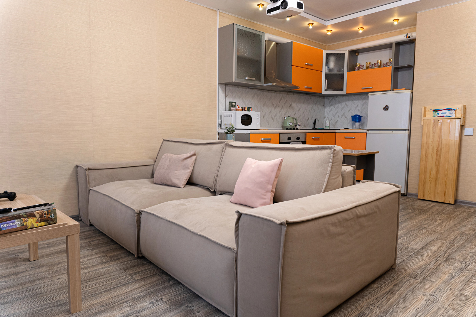 Квартира возле ТЦ Вегас