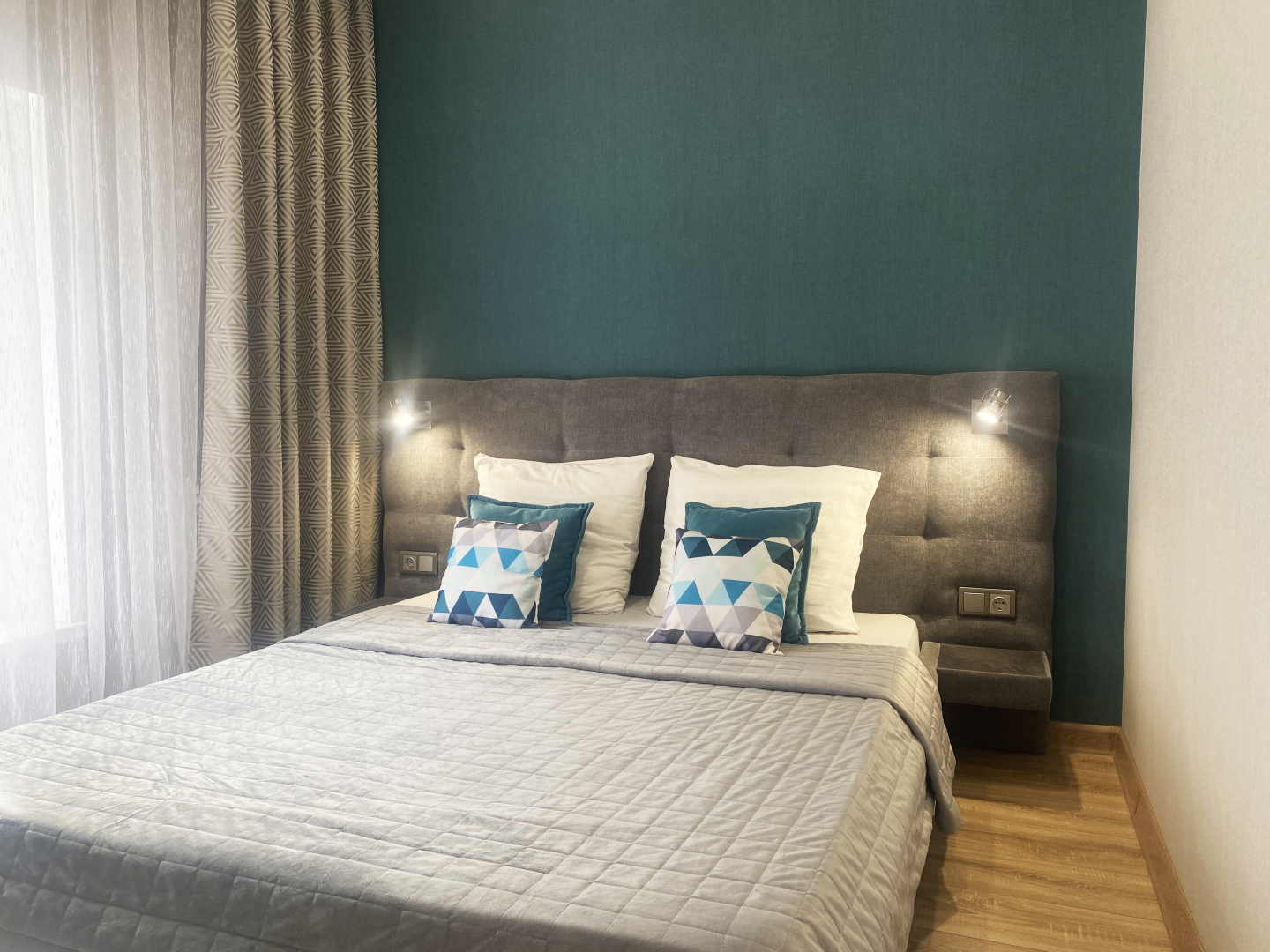 Апартаменты На Улице Чкалова 66