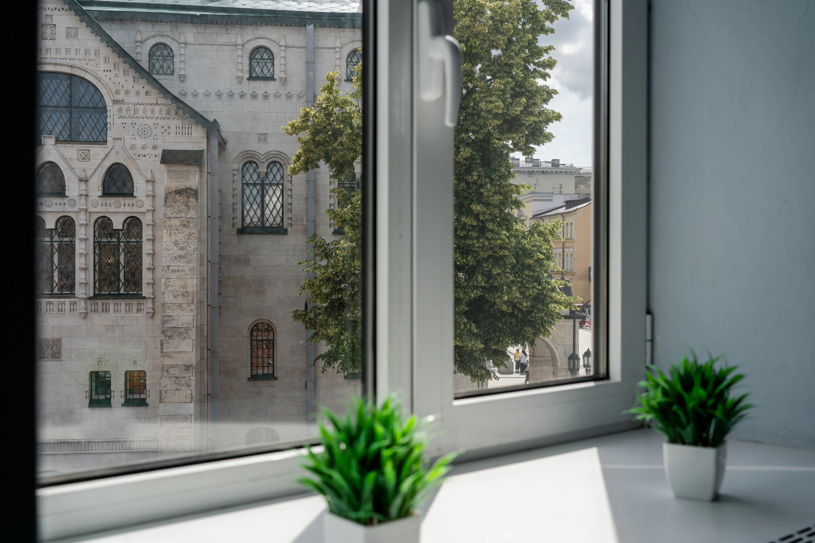 Апартаменты на Покровской Volna №5